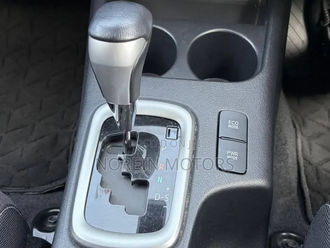 Toyota Hilux Revo Double Cab Deisel 2.4 AWD 2020 Black