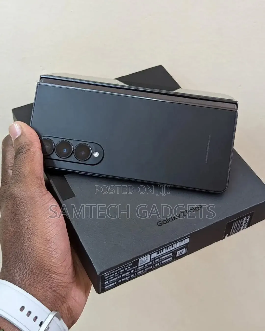 New Samsung Galaxy Z Fold4 256 GB Black