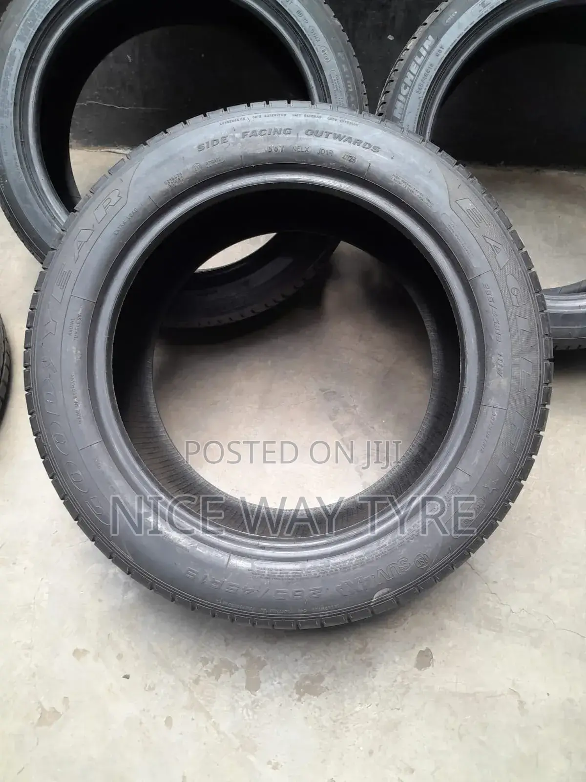 285/45r19 Goodyear