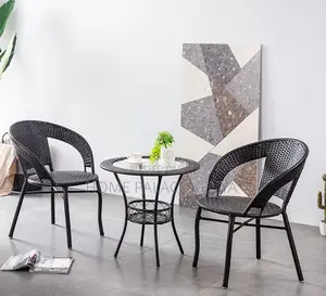 Outdoor Set: Stylish Plastic Weave Rattan Chair and Table