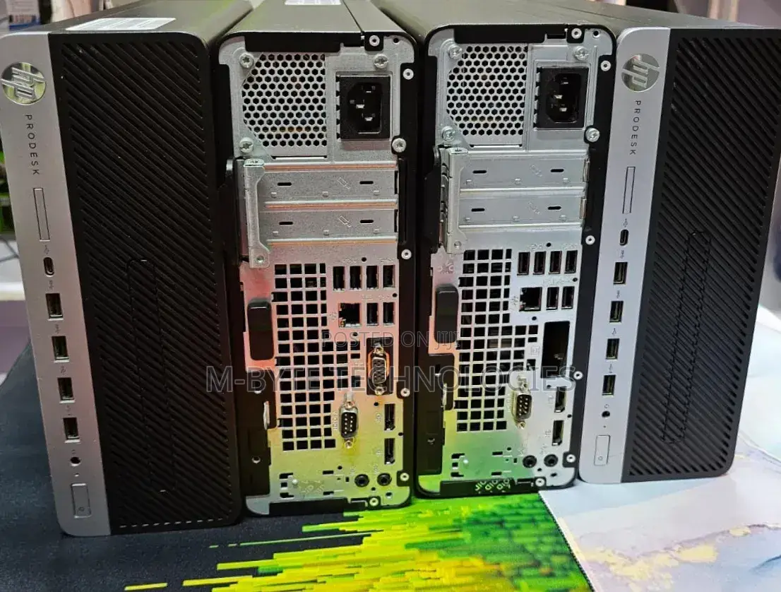 Desktop Computer HP 8GB AMD Ryzen 5 SSD 256GB