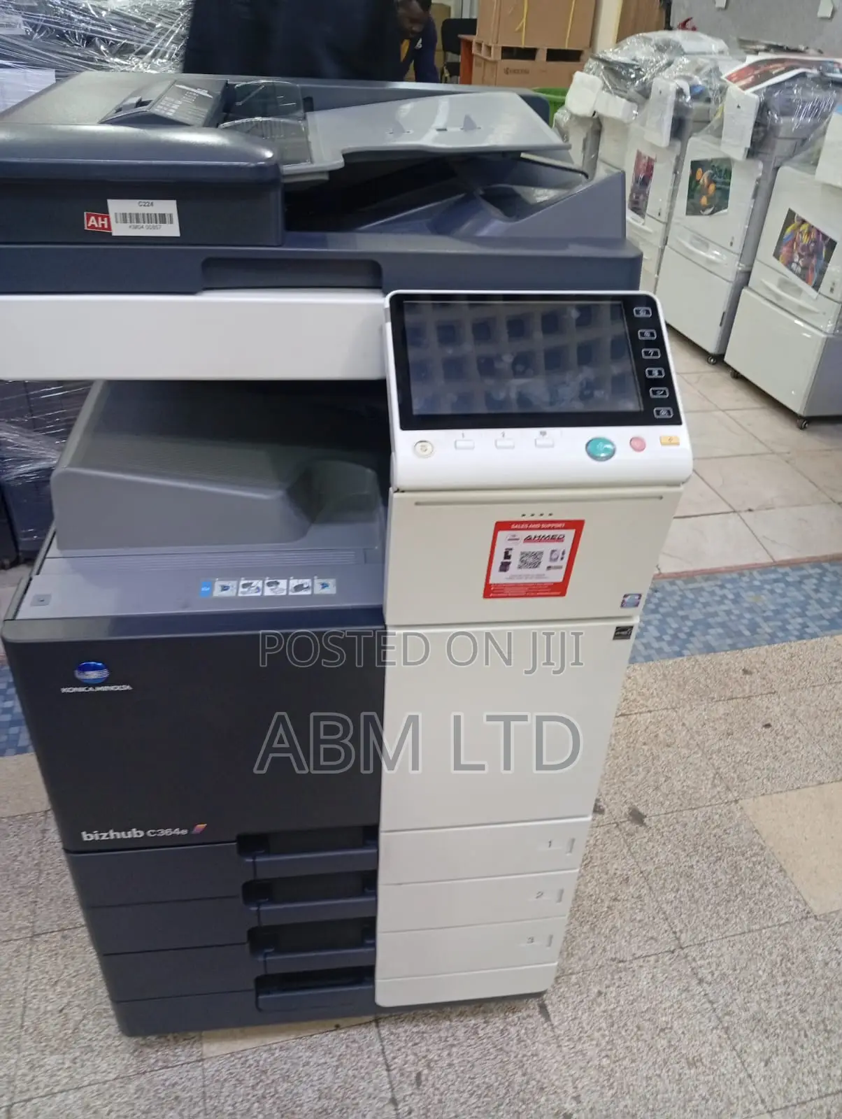 Konica Minolta C364e High-Productivity Less Waiting Time on Large Jobs