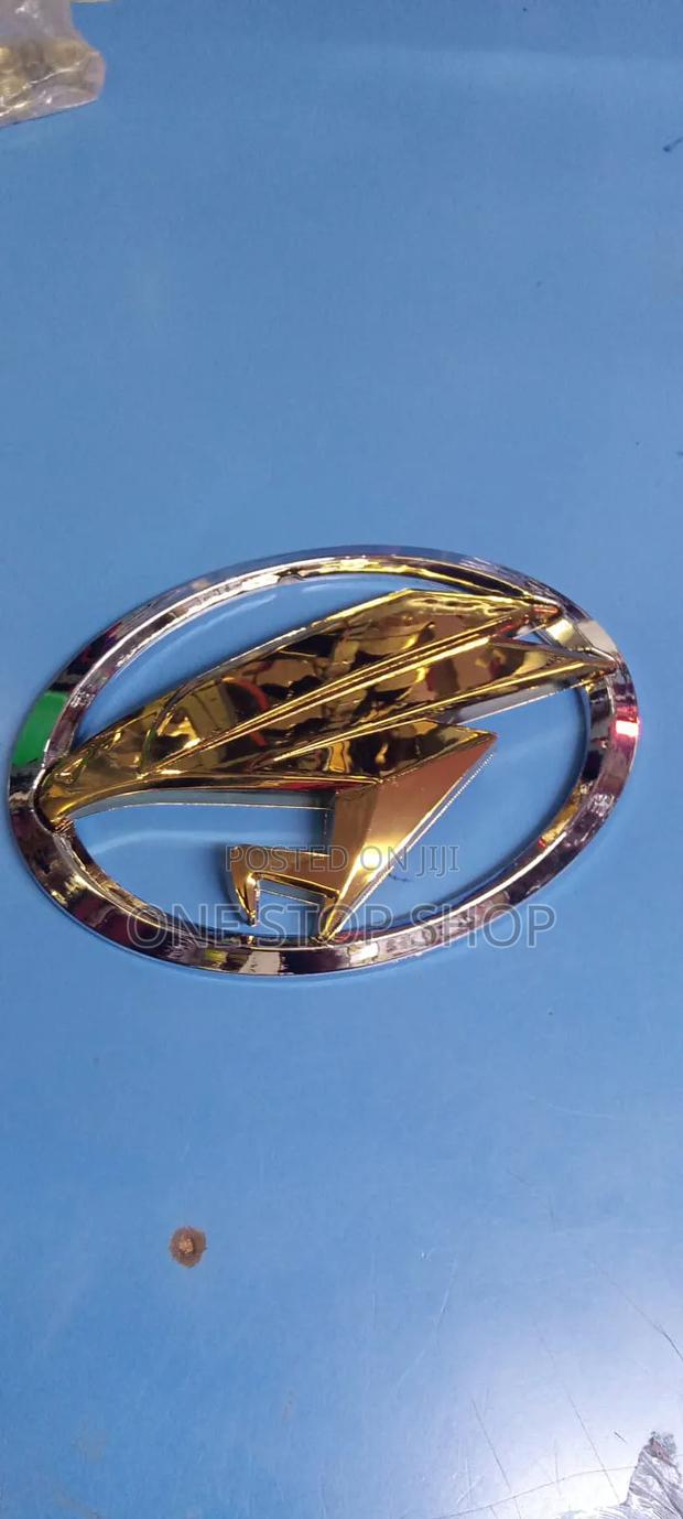 Toyota Harrier Front Grill Styling Logo for Old Model
