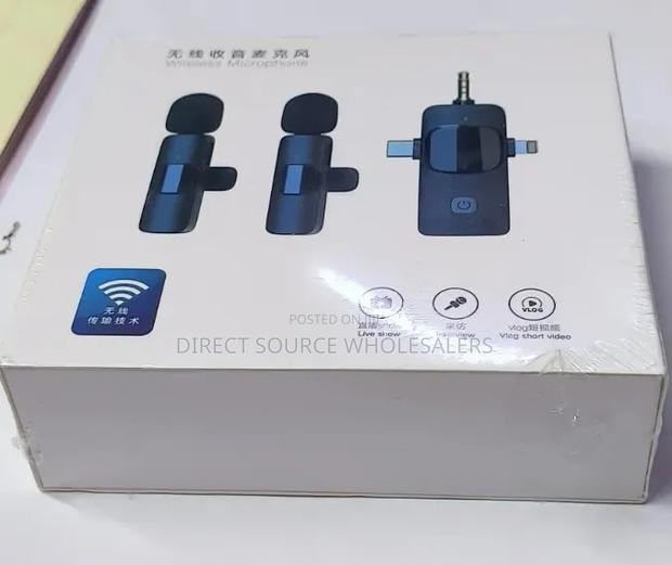  3-in-1 Lavalier Mic for Android, iPhone Camera
 Portable