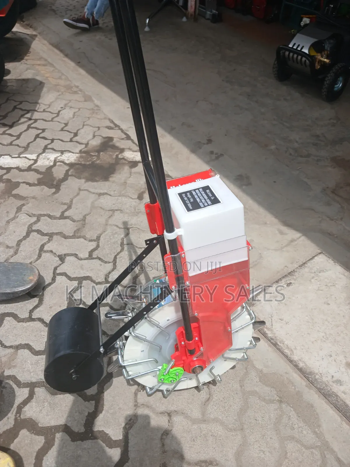 Seed Roller Machine