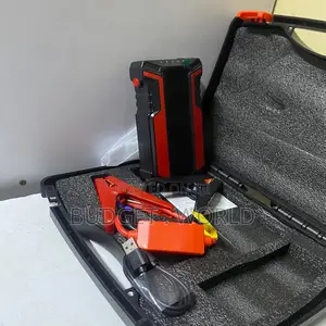 80000a Smart Vehicle Battery Booster With Emergency Flashlight