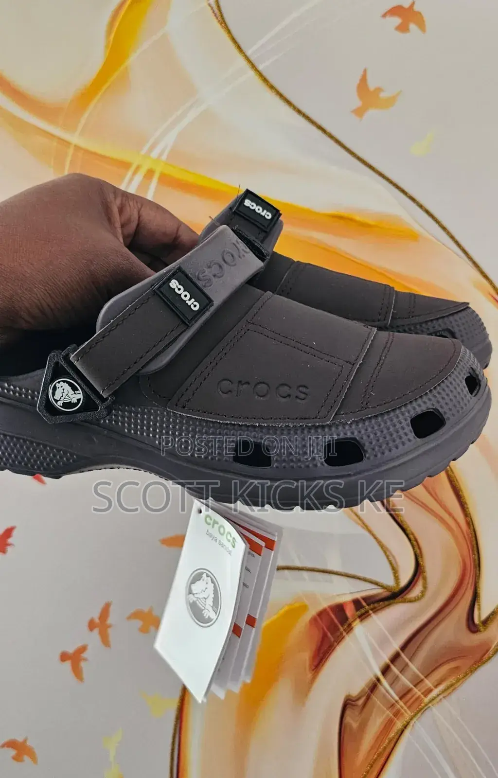 Crocs Yukon - Chocolate 
Quality 
Sizes 40-45