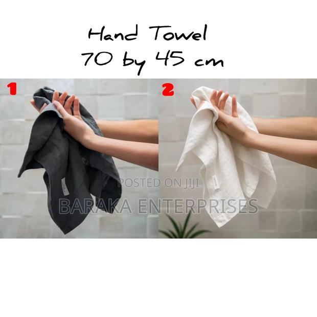 *Hand Towels* Ultra-Soft and Highly Absorbent