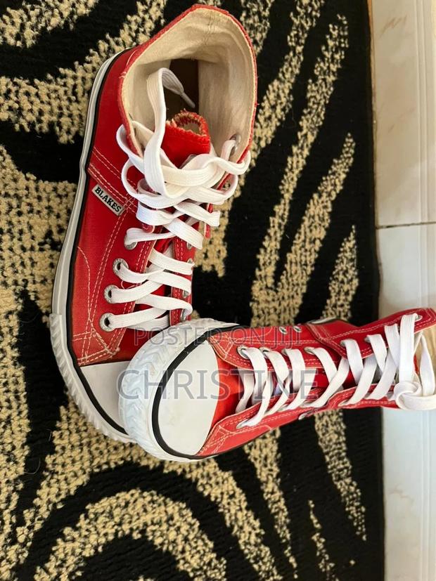 Red High-Top Canvas Sneakers – Unisex Casual Shoes