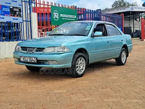 Toyota Carina 2001 Green