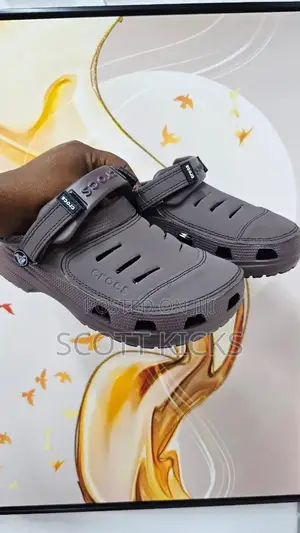 Crocs Classic Classic Clog Light Brown, Chocolate Quality