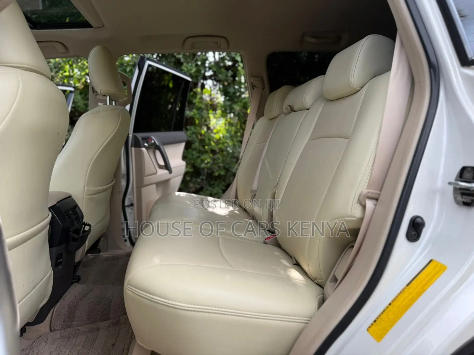 Toyota Land Cruiser Prado 2.8 2018 White