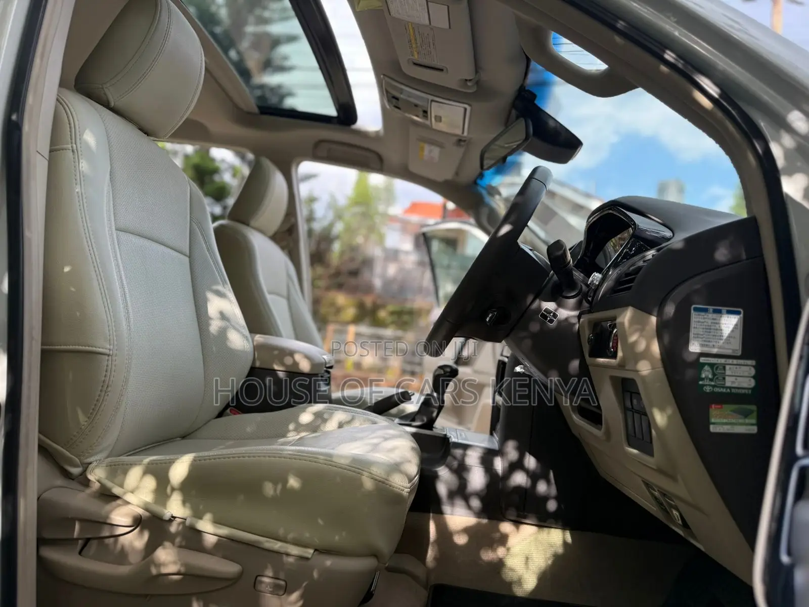 Toyota Land Cruiser Prado 2.8 2018 White