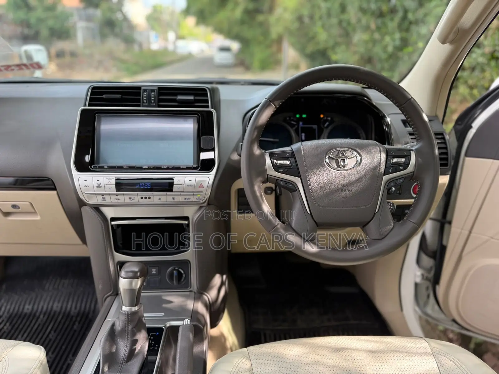 Toyota Land Cruiser Prado 2.8 2018 White