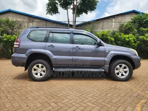 Toyota Land Cruiser Prado 2006 Gray