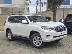 Toyota Land Cruiser Prado 2020 White