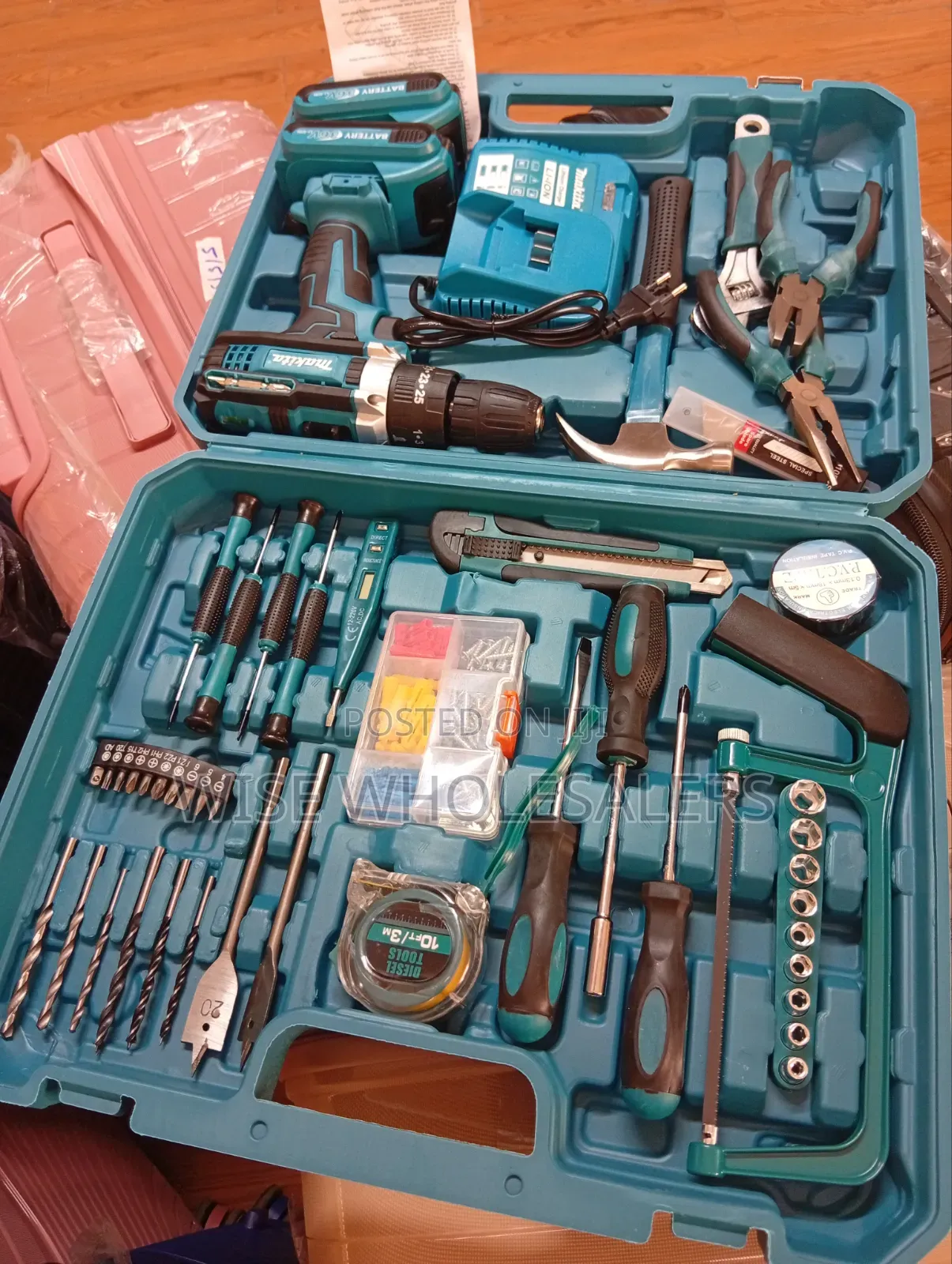 Complete Makita Cordless Drill Tools Set