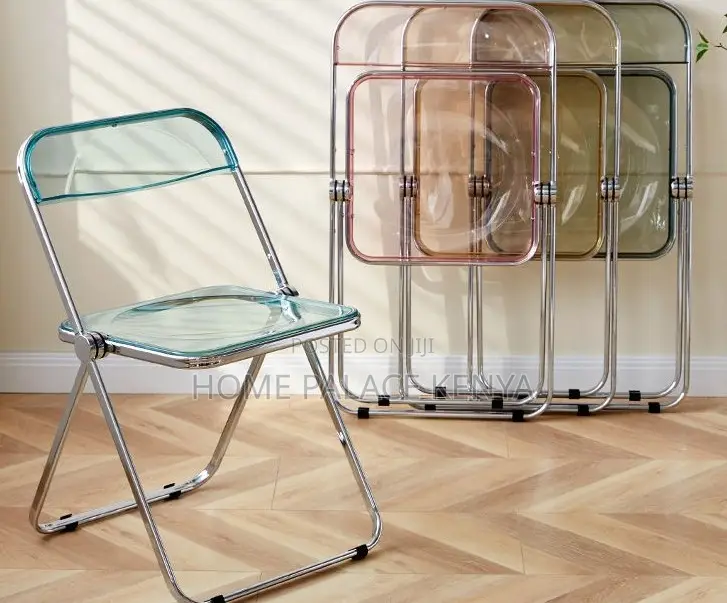 Acrylic Chair: Stackable Crystal Clear Folding Chair
