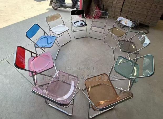 Acrylic Chair: Stackable Crystal Clear Folding Chair - thumbnail 13
