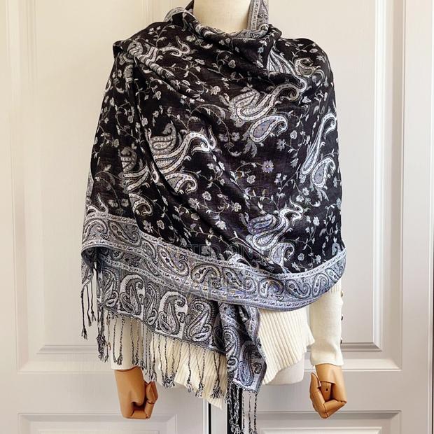 Woman Scarf