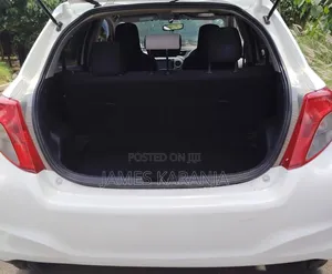 Toyota Vitz 2012 White
