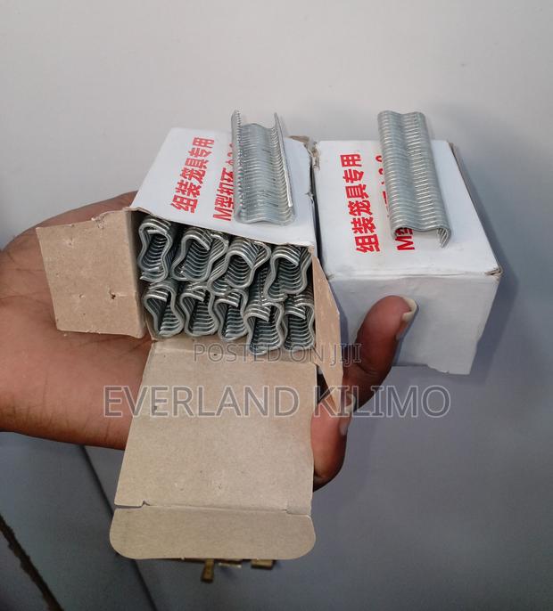 Cage Staples