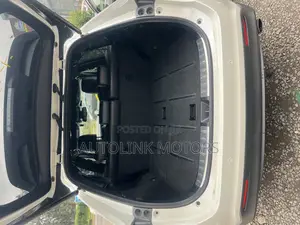 Toyota Harrier 2.0 Turbo 2019 White