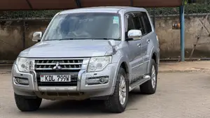 Mitsubishi Pajero V80 3.2 VR-II Diesel Turbo 2016 Silver
