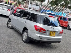 Nissan Wingroad 2014 Silver