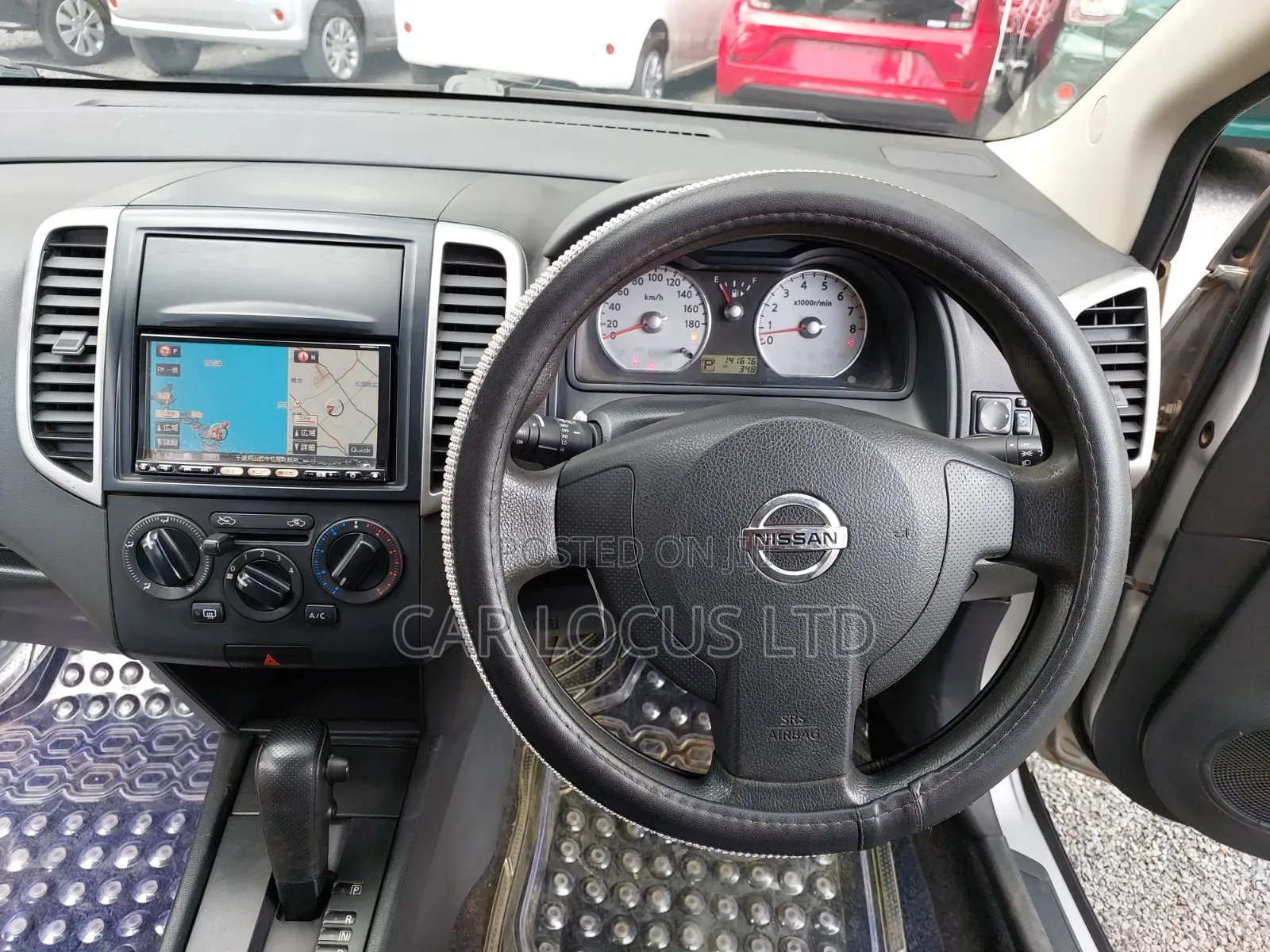 Nissan Wingroad 2014 Silver