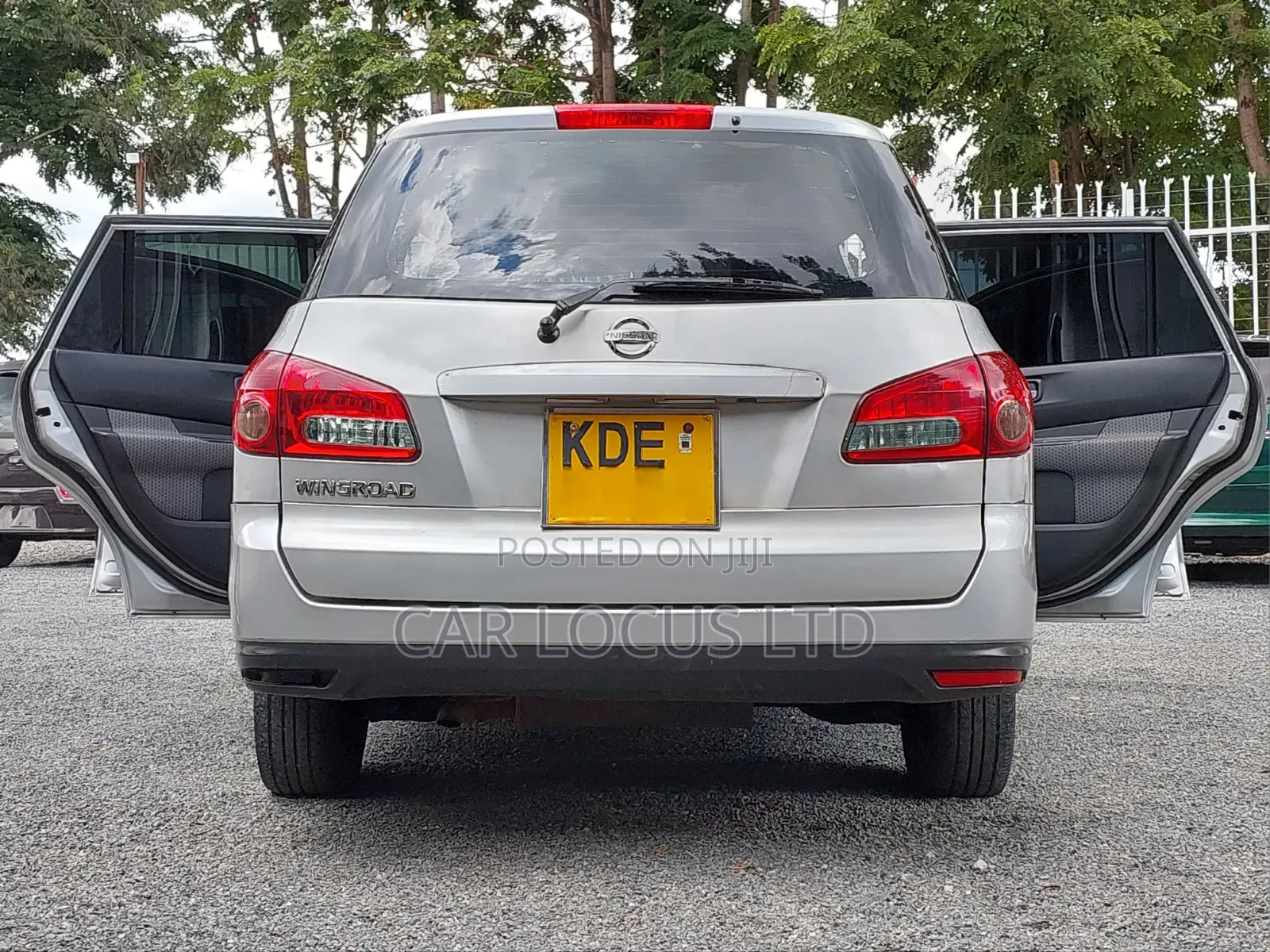 Nissan Wingroad 2014 Silver