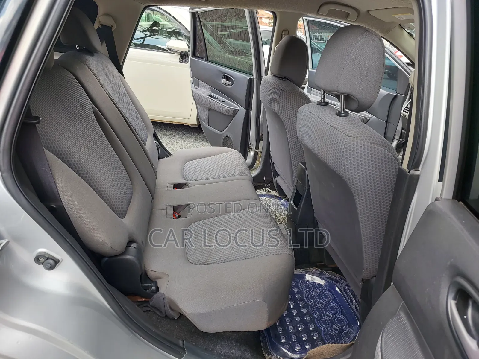 Nissan Wingroad 2014 Silver