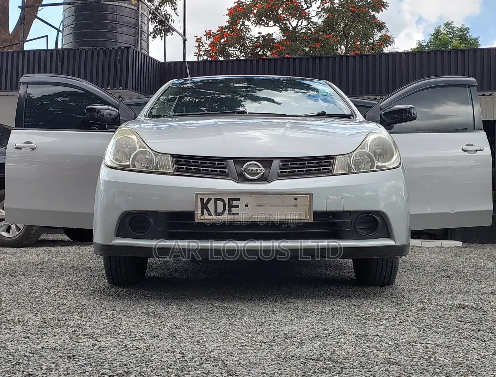 Nissan Wingroad 2014 Silver