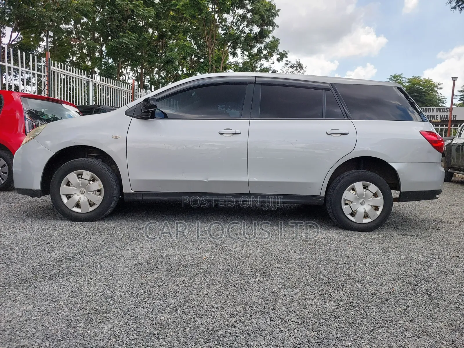 Nissan Wingroad 2014 Silver