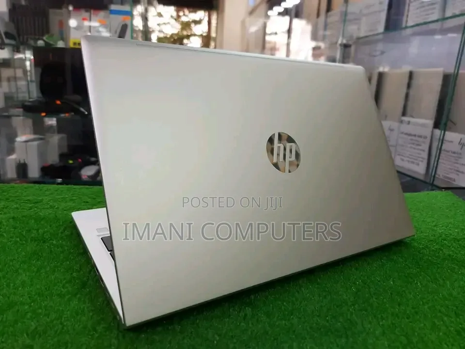 New Laptop HP ProBook 450 8GB Intel Core i5 SSD 256GB