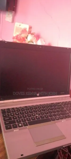 Laptop HP EliteBook 8560P 8GB Intel Core i7 HDD 500GB