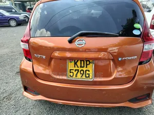 Nissan Note 2017 Gold