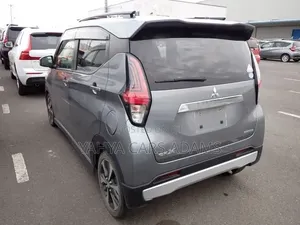 Mitsubishi EK Wagon 2020 Gray