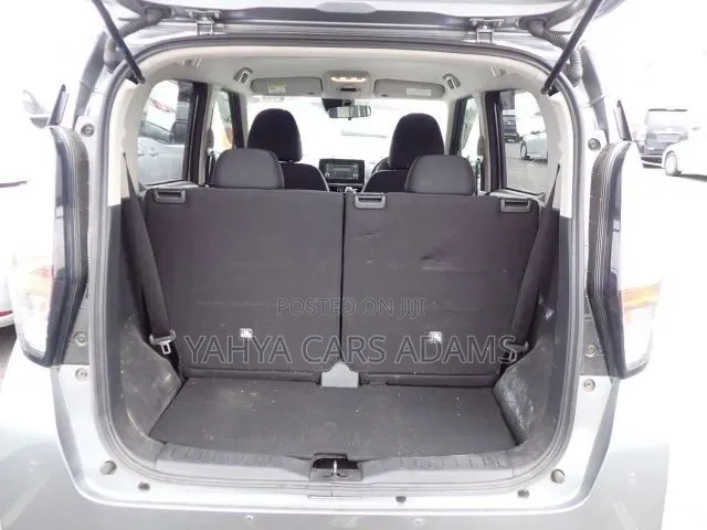 Mitsubishi EK Wagon 2020 Gray