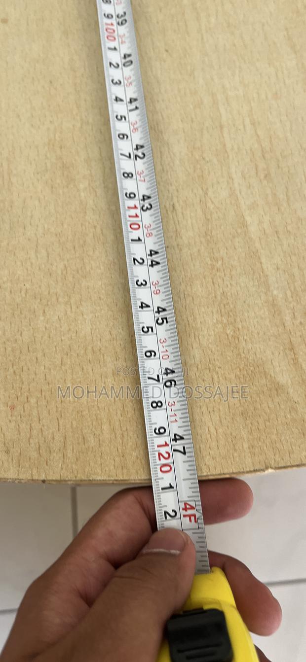 Wooden Table - thumbnail 5
