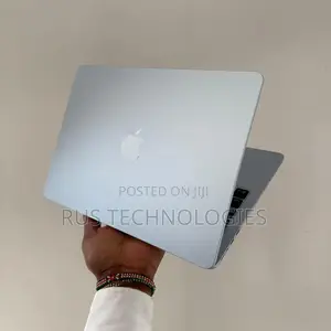 New Laptop Apple MacBook Air 2025 M4 13-inch 16GB Apple M4 SSD 512GB