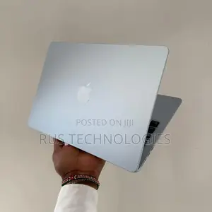 New Laptop Apple MacBook Air 2025 M4 13-inch 16GB Apple M4 SSD 512GB
