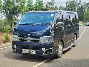 Toyota HiAce 2011 Blue