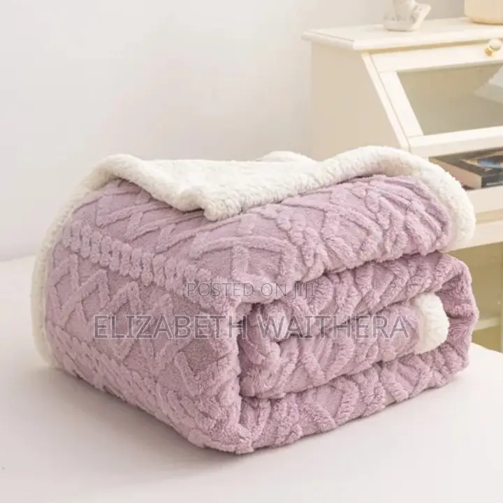 Sherpa Woolen Blankets . 4 by 6_couch Size