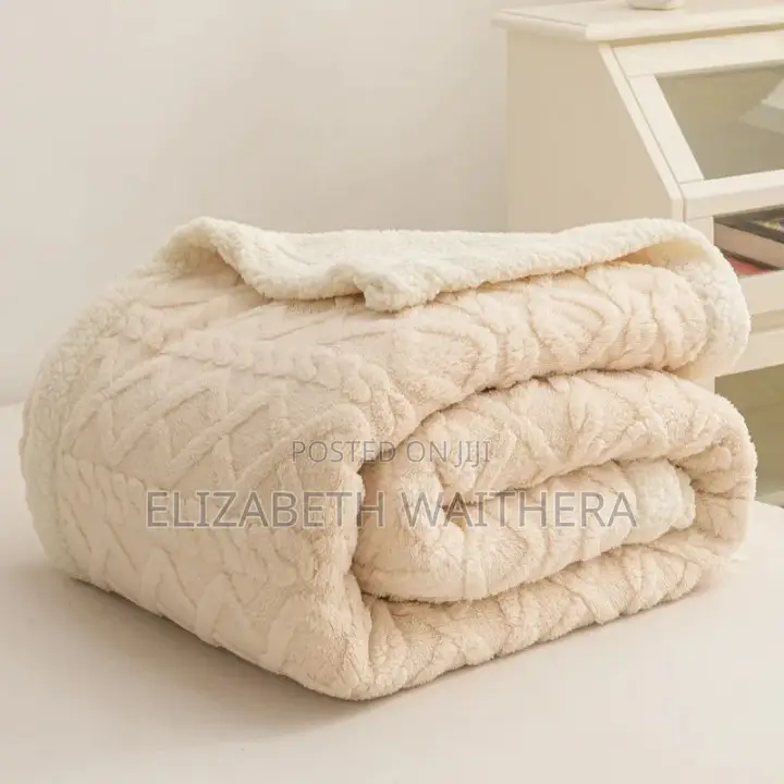 Sherpa Woolen Blankets . 4 by 6_couch Size