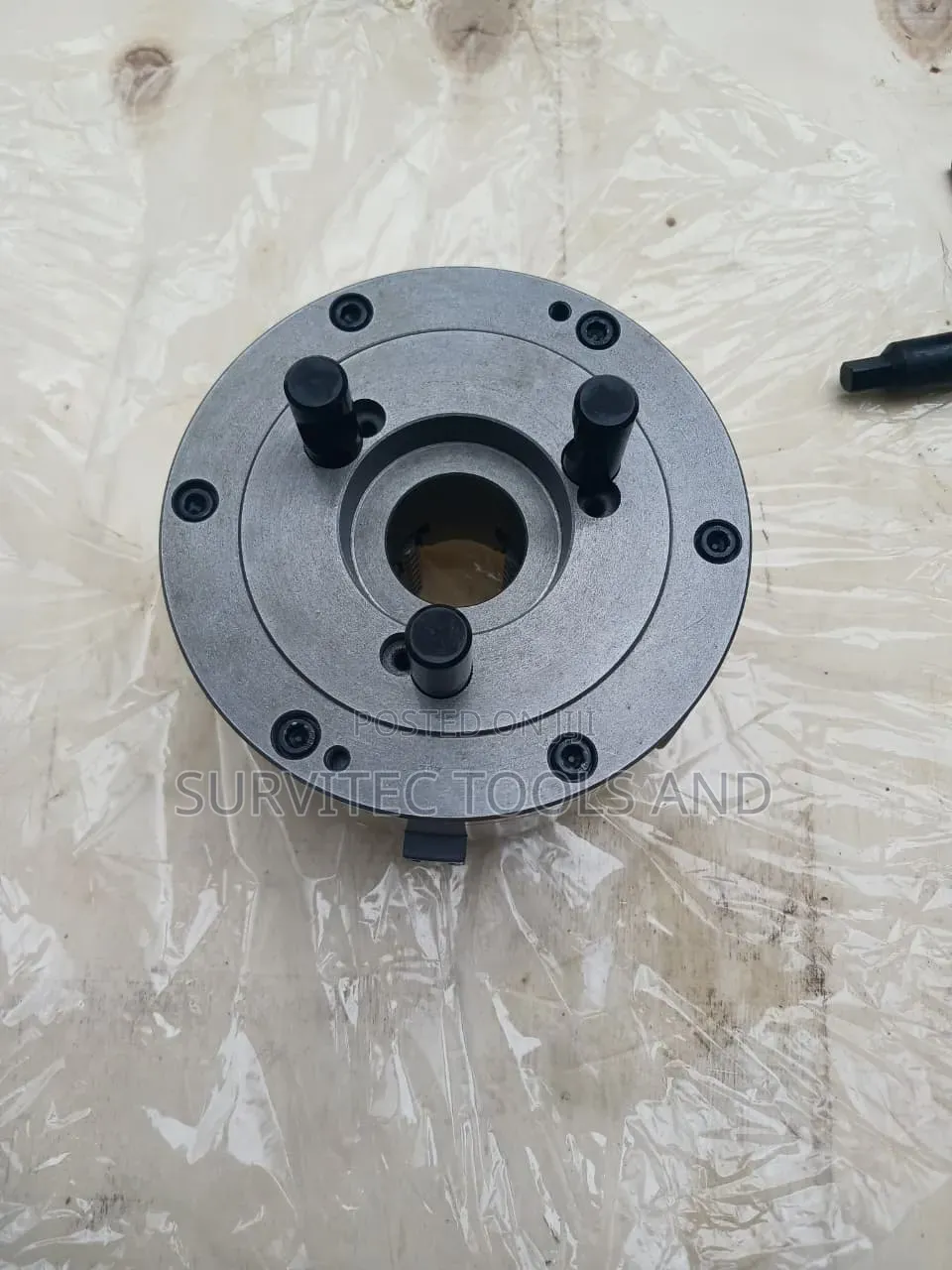 6 Inch 3-Jaw Self Centering Lathe Chuck With Back Plate