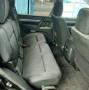Mitsubishi Pajero V80 3.2 DI-D 2018 Black