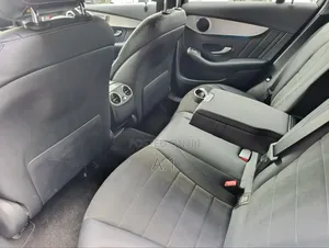 Mercedes-Benz GLC-Class 2019 Silver
