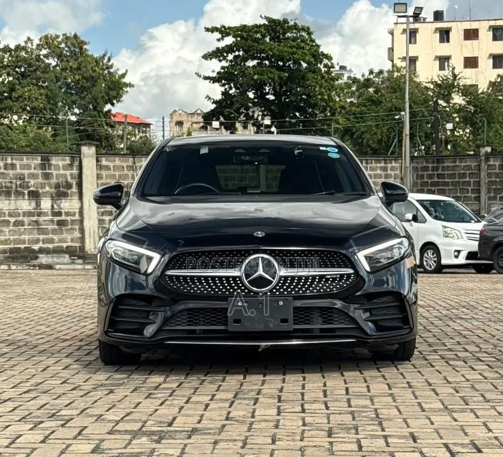 Mercedes-Benz A-Class 2019 Black