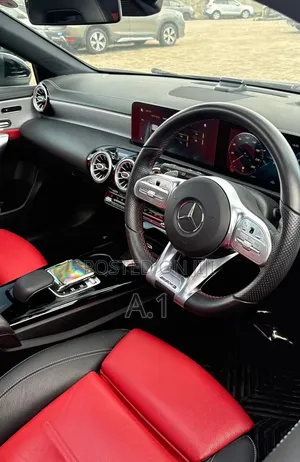 Mercedes-Benz A-Class 2019 Black